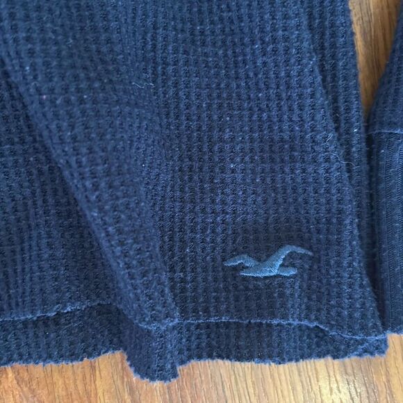Hollister must have collection navy and white nautical waffle top oversized. M - Picture 2 of 4